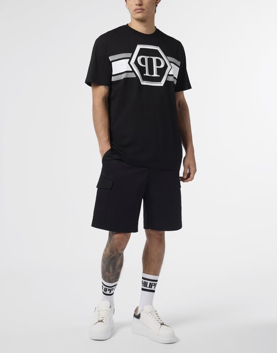 Round Neck T-Shirt Hexagon Line - Image 4