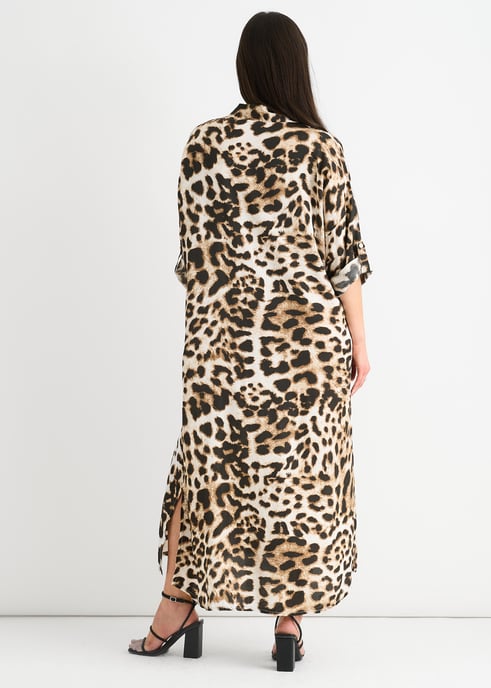 Vestido camisero midi con botones y estampado animal - Image 4