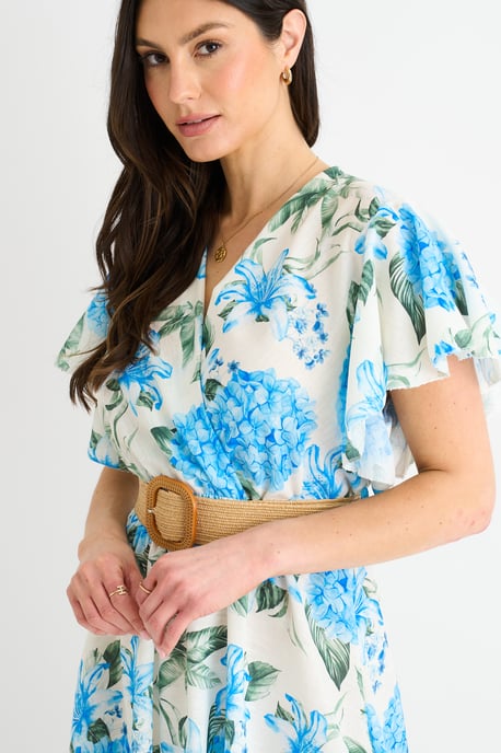 Vestido midi cruzado con cinturón, mangas angelicales y estampado floral azul - Image 2