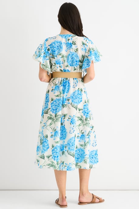 Vestido midi cruzado con cinturón, mangas angelicales y estampado floral azul - Image 4