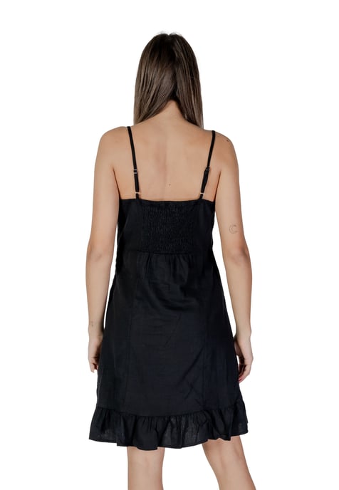 Vestido Mini Negro Sin Mangas Cuello Cuadrado Volantes - Image 2