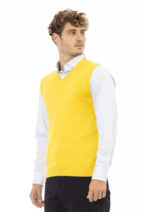 Chaleco de Suéter V Color Amarillo - Image 2