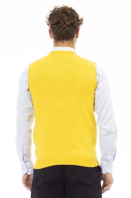 Chaleco de Suéter V Color Amarillo - Image 3