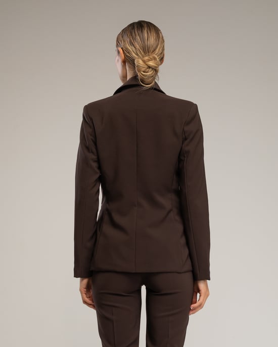 Chaqueta entallada con solapas - Image 2