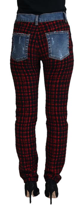 Jeans de mezclilla desgastados con cuadros rojos y negros - Image 3