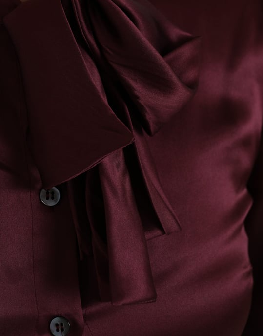 Blusa de seda con lazo - Image 5