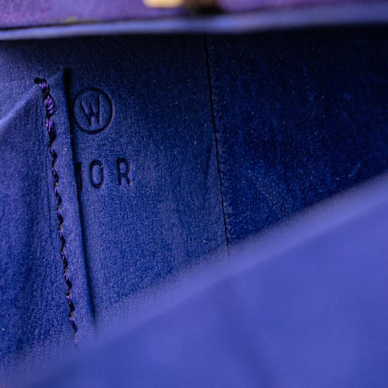 Bolso Mallette Suede con Asa Superior - Image 6