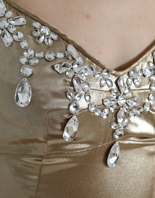 Vestido de Noche Dorado Sin Mangas con Escote en V - Image 5