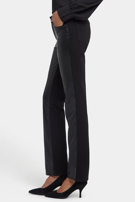 Pantalones Rectos Marilyn de Cuero Vegan Stretch Sculpt-Her™ | Negros - Image 2
