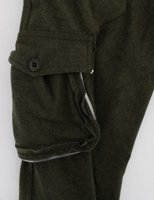 Pantalones Cargo Modelo - Image 6