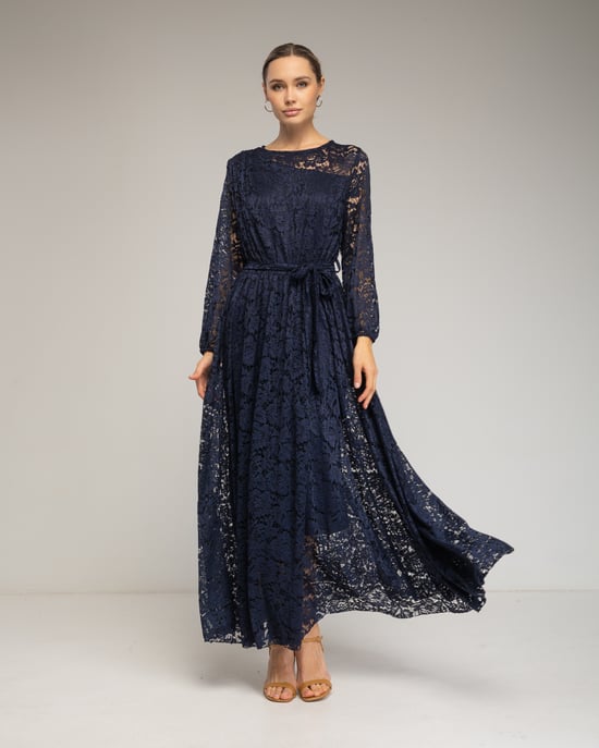Vestido largo de encaje con cintura elástica - Image 2