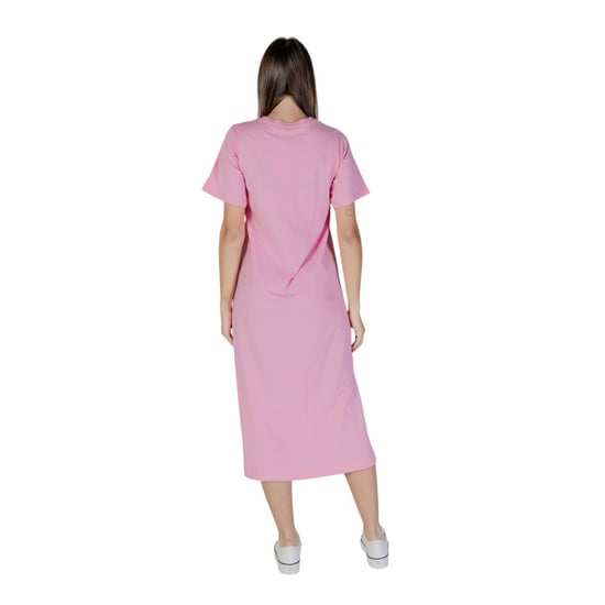 Vestido T-shirt Midi Rosa Casual - Image 2