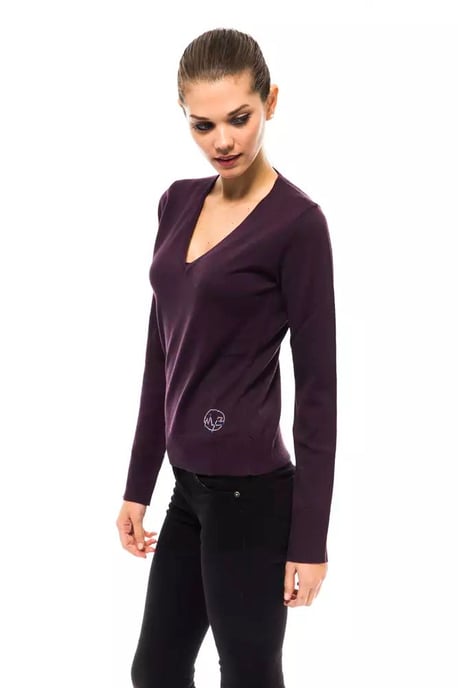 Suéter Slim Fit de Lana Merino con Cuello en V - Image 2
