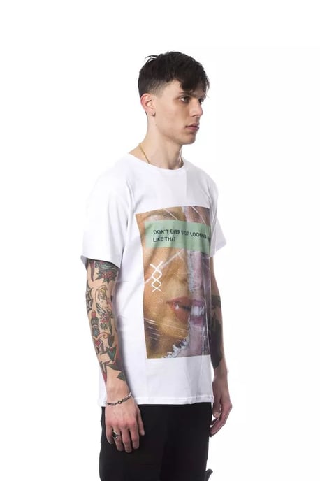 Camiseta Gráfica Modelo No Te Detengas Nunca - Image 2