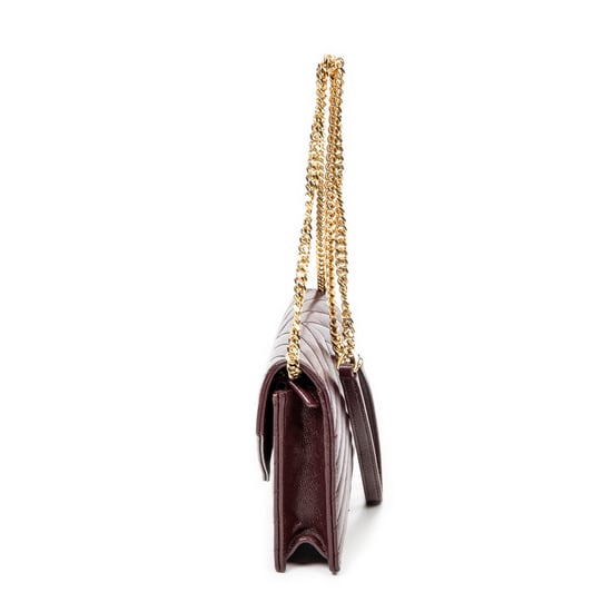 Yves Saint Laurent Cassandre Envelope Chain Wallet  en Borgoña Cuero de ternero - Image 3
