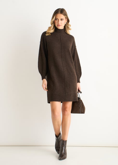 Vestido recto de punto marrón con cuello redondo - Image 1