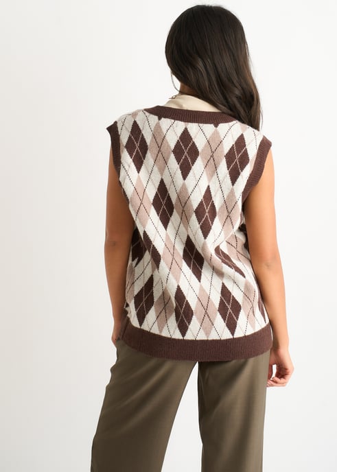Jersey de punto con diseño de rombos en color chocolate - Image 4