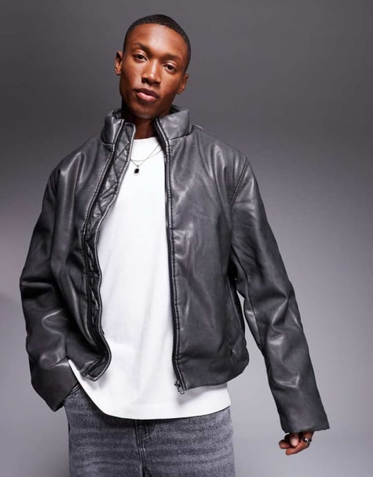 ASOS DESIGN tvättad konstläder puffjacka i svart - Image 1