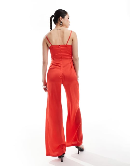 Jaded Rose satin korsett jumpsuit i röd - Image 3