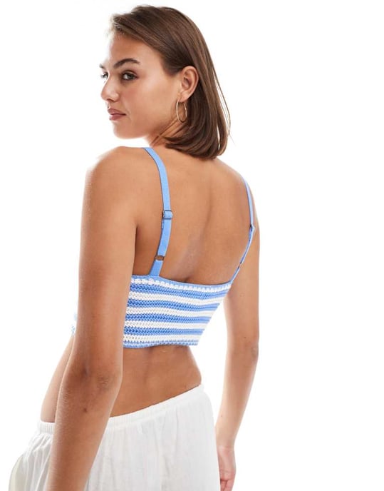 Hollister virkad randig väst i blått och vitt - Image 4