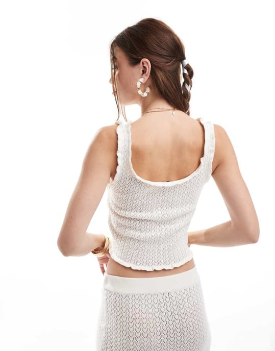 Miss Selfridge virkade volangdetaljer topp i creme koord - Image 3