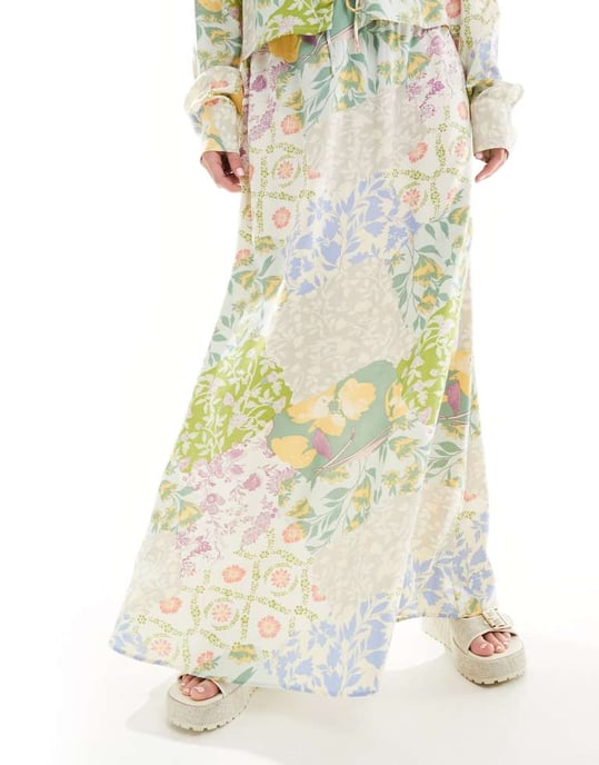 ASOS DESIGN maxi kjol med knytmidja i blandad blommönster - Image 3