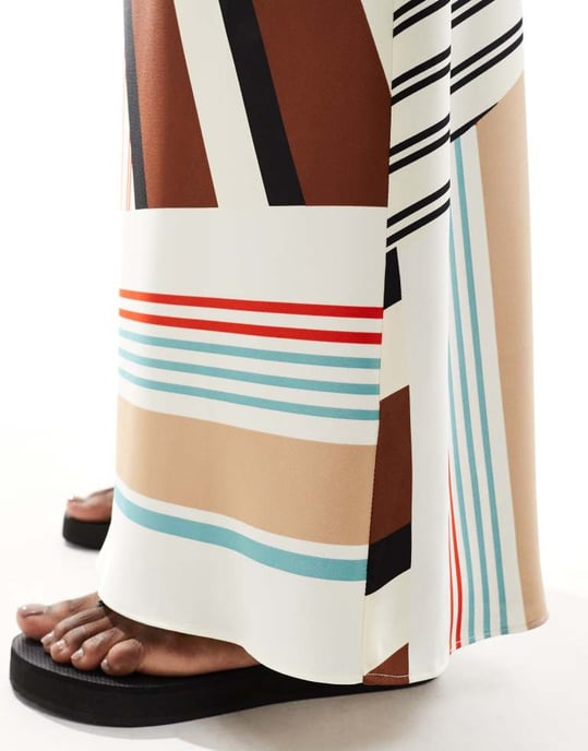 ASOS DESIGN satin bias knytmidja maxikjol i randig tryck - Image 3