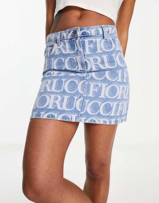 Fiorucci monogram denim minikjol i ljus vintage - Image 1