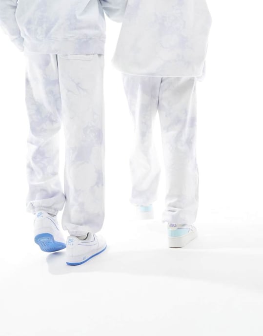 Weekday unisex co-ord joggers i drömsk blå batik exklusivt för ASOS - Image 4