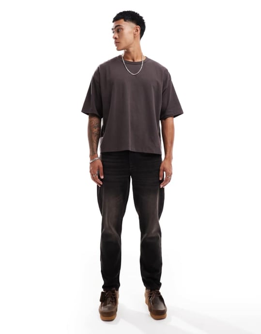 ASOS DESIGN tapered fit i tvättad svart med brun nyans - BRUN - Image 1