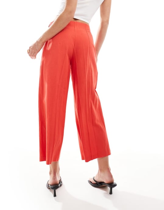 ASOS DESIGN Petite skräddarsydda linne culotte-byxor i röd - Image 4