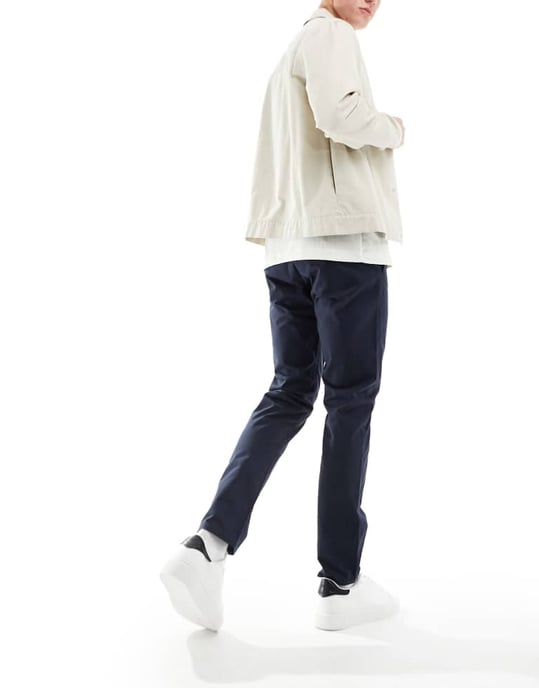 Farah Elm bomullsblandning chino twill byxor i marinblått - Image 4