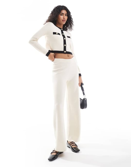 Vero Moda stickad vid benbyxa co-ord i krämfärgad - Image 1