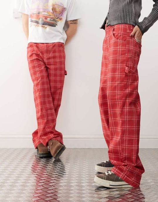 Återvunnen vintage unisex rutig byxa med barrelben i röd färg - Image 2