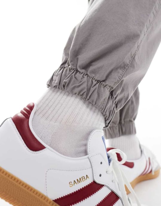 ASOS DESIGN tapered dragbyxa i grå - Image 3