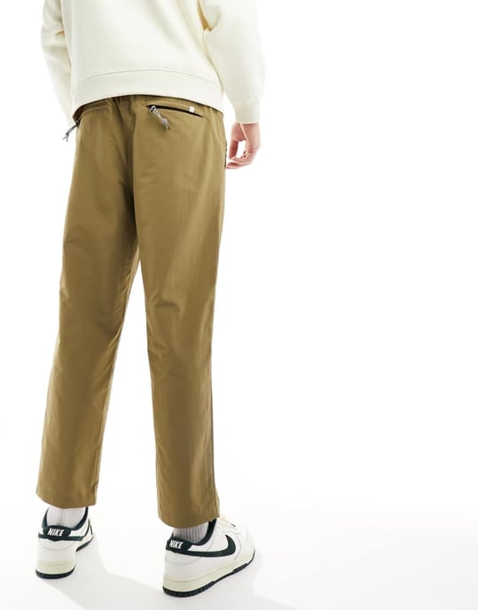 Farah Hawtin tekniska avslappnade tapered byxor i beige - Image 3