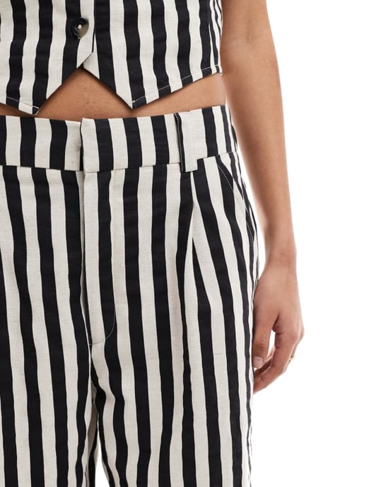 ASOS DESIGN avslappnade raka byxor med linnekooord i monostrip - Image 3