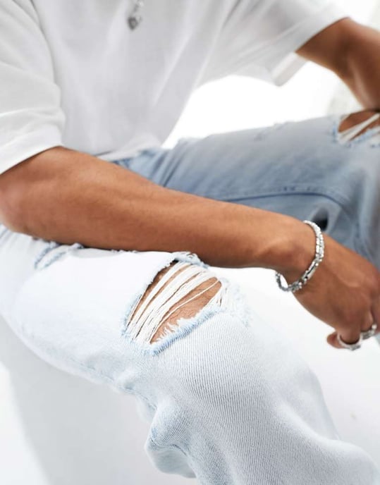 Cotton On slim fit raka jeans i tvättad blå - Image 2