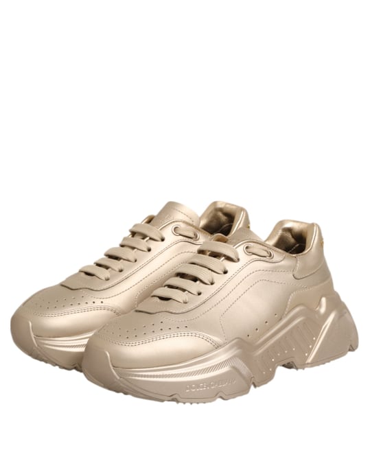 Zapatillas de mujer Daymaster en piel dorada de Dolce & Gabbana - Image 5