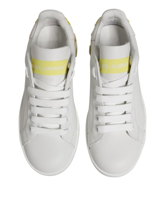 Zapatillas bajas de cuero blanco y amarillo de Dolce & Gabbana - Image 4
