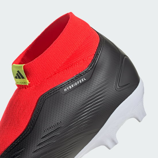 Predator League Laceless Firm Ground Football Boots - Image 4
