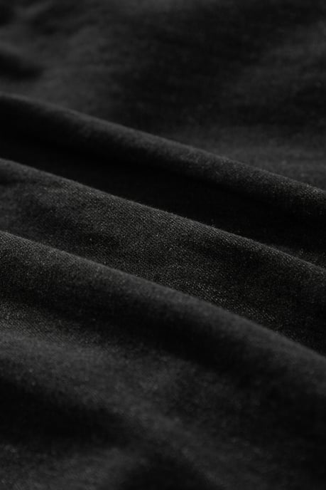Vestido Mini de Chambray con Volantes en Capas y Manga Abullonada Negro - Image 4