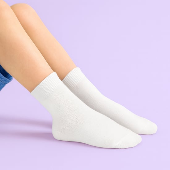 Paquete de 4 calcetines sensoriales de bambú para niños y niñas, suaves, transpirables y de ajuste cómodo - Image 4