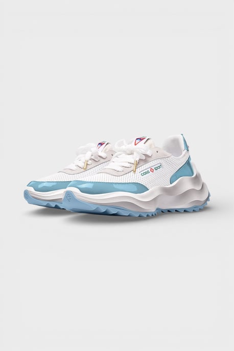 Zapatilla de Mujer Casablanca Atlantis - Blanca con Acabados en Azul Claro - Image 2