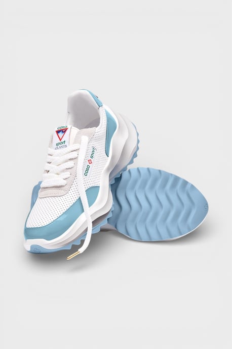 Zapatilla de Mujer Casablanca Atlantis - Blanca con Acabados en Azul Claro - Image 4