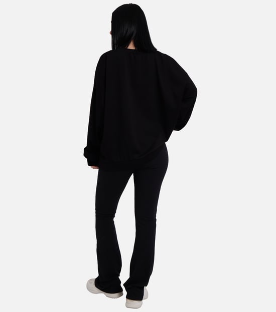 Jersey oversize con lazo negro en la parte delantera - Image 4