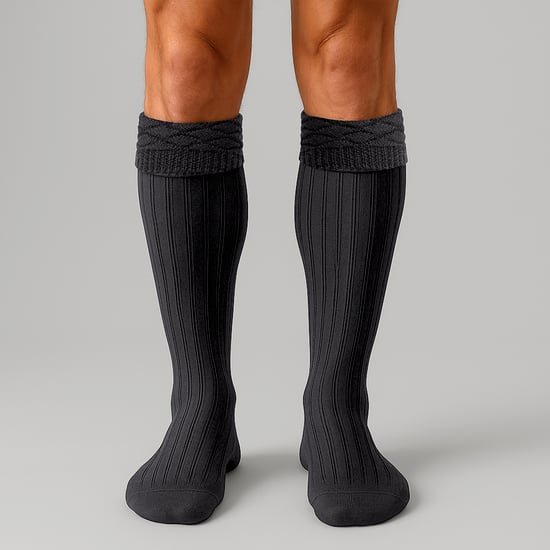 Calcetines de Lana Premium para Hombre con Patrón de Diamante hasta la Rodilla y Puño Dobrado - Image 4
