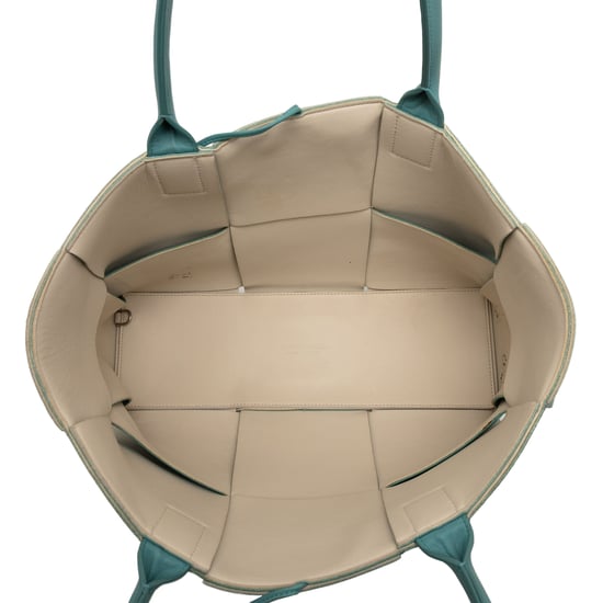 Tote Arco Maxi Intrecciato de Nappa Mediano de Segunda Mano - Image 4