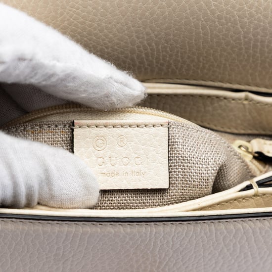 Cartera cruzada de piel de ternera de pequeño dólar de segunda mano con logo intrecciato G - Image 5