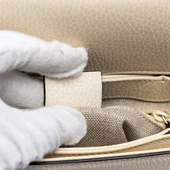 Cartera cruzada de piel de ternera de pequeño dólar de segunda mano con logo intrecciato G - Image 6